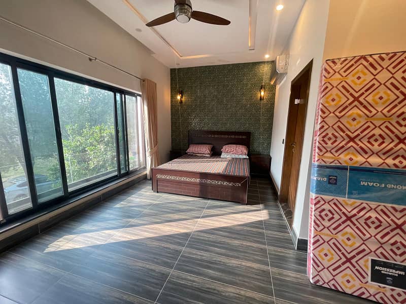 12 Marla Corner near Eiffel tower top notched Fully Furnished house available for 1 month, 2 month, 3 month or 6 months rent at a Very Prime Location of in Bahria Town Lahore 13