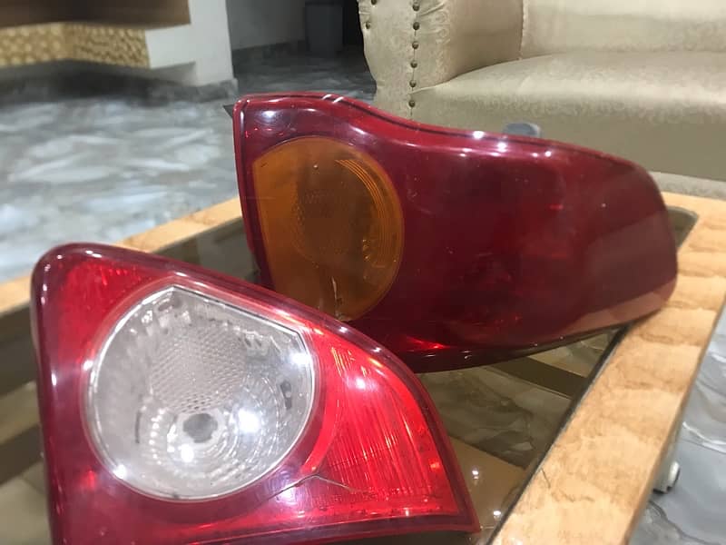 Toyota corolla back lights 3