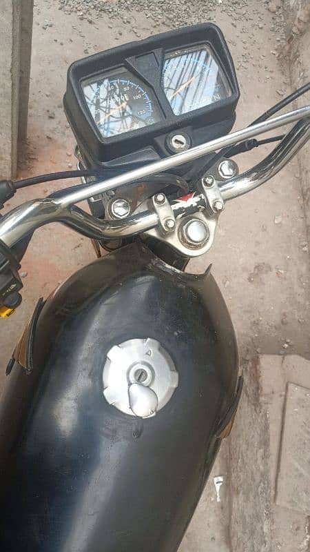 Honda 125 6 moder 3