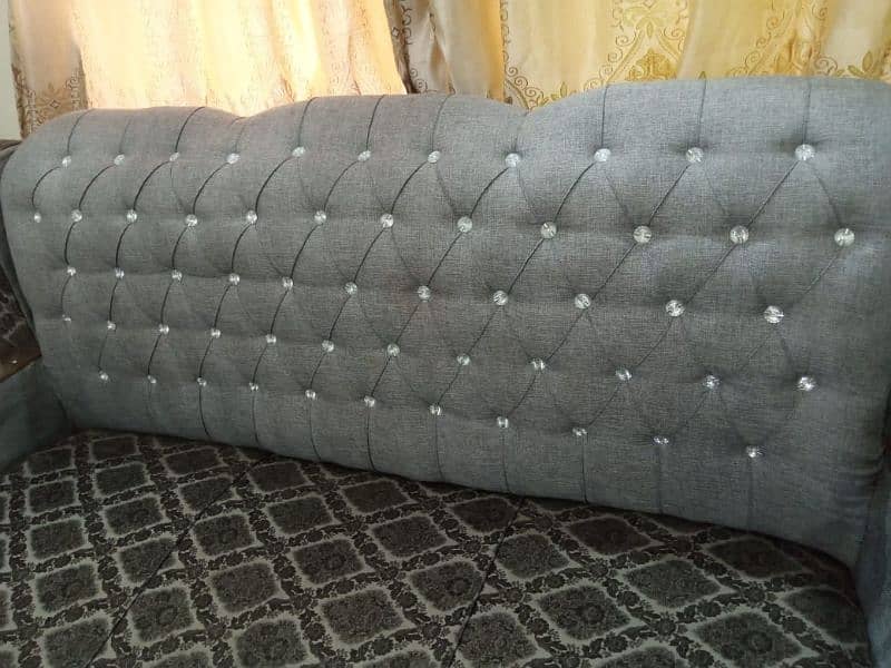 5 Seater Sofa. Used Like New 1