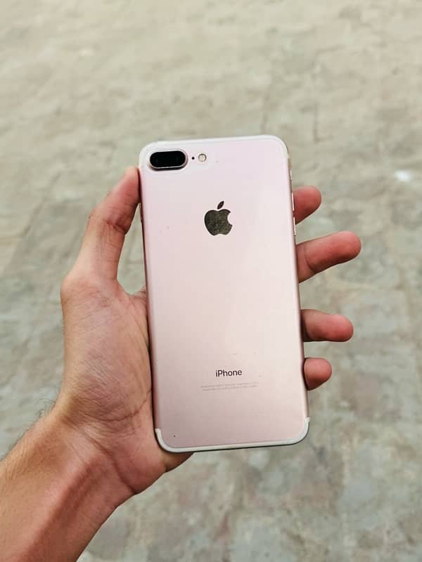 i phone 7 plus 128gb 4