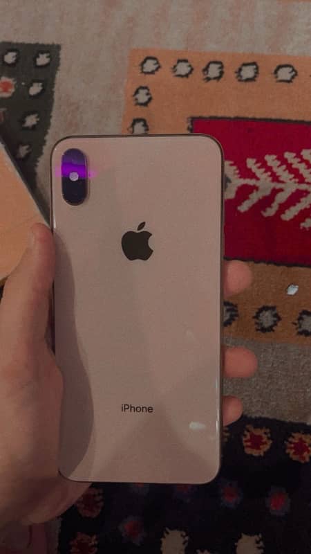 iPhone XS Max 0