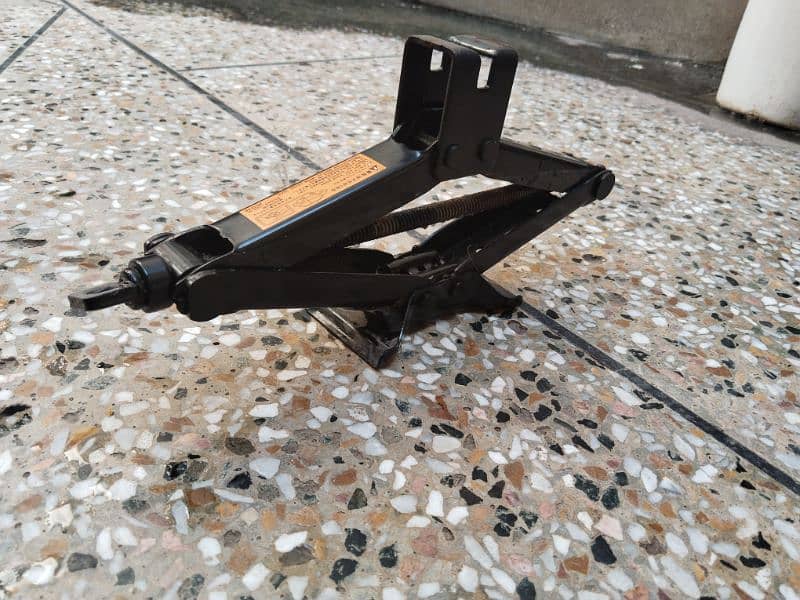 Japan Imported car jack. New. 0