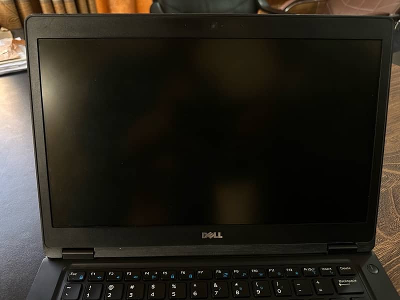 Dell Latitude 5480 Core i5 MINT NEW condition very slightly used 7 GEN 1