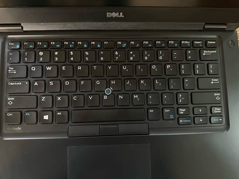 Dell Latitude 5480 Core i5 MINT NEW condition very slightly used 7 GEN 12