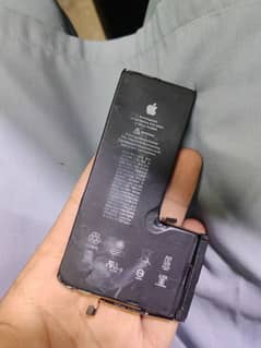 11 pro maxx battery