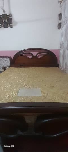 KING SIZE BED WITH MATTRESS