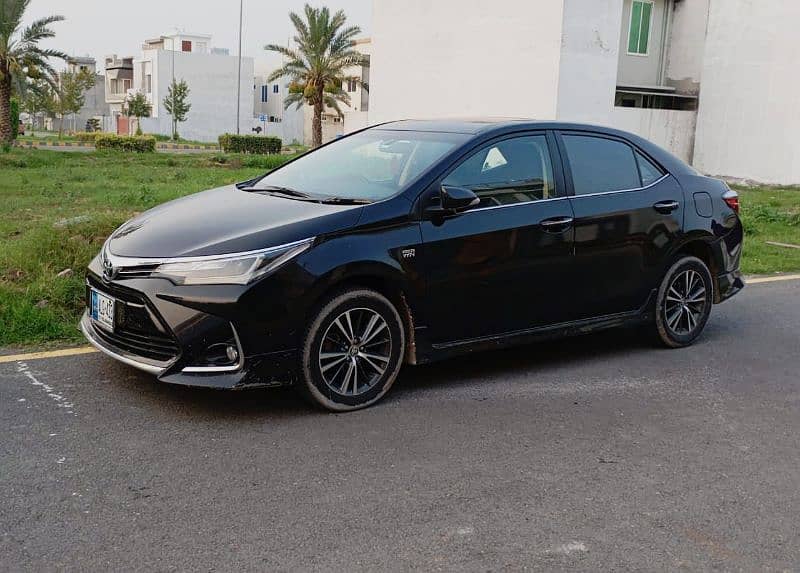 Toyota Corolla Altis grande 2018 7