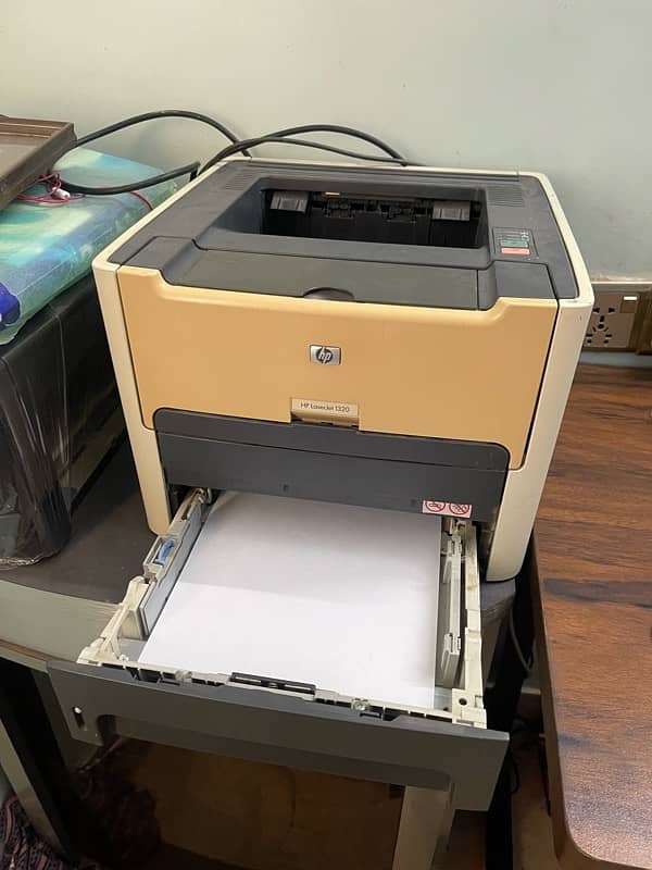 HP 1320 Printer 0