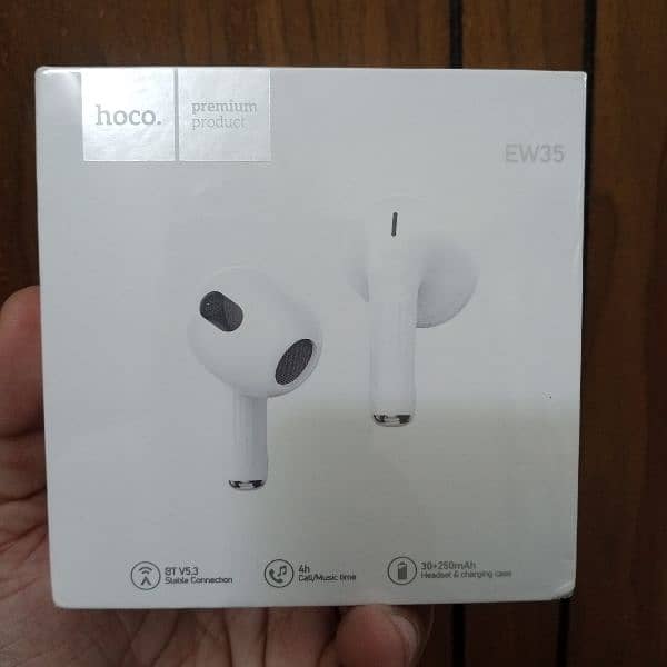 Wireless Earphones Earbuds 4