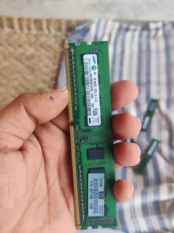 System RAM 9GB PC3 1