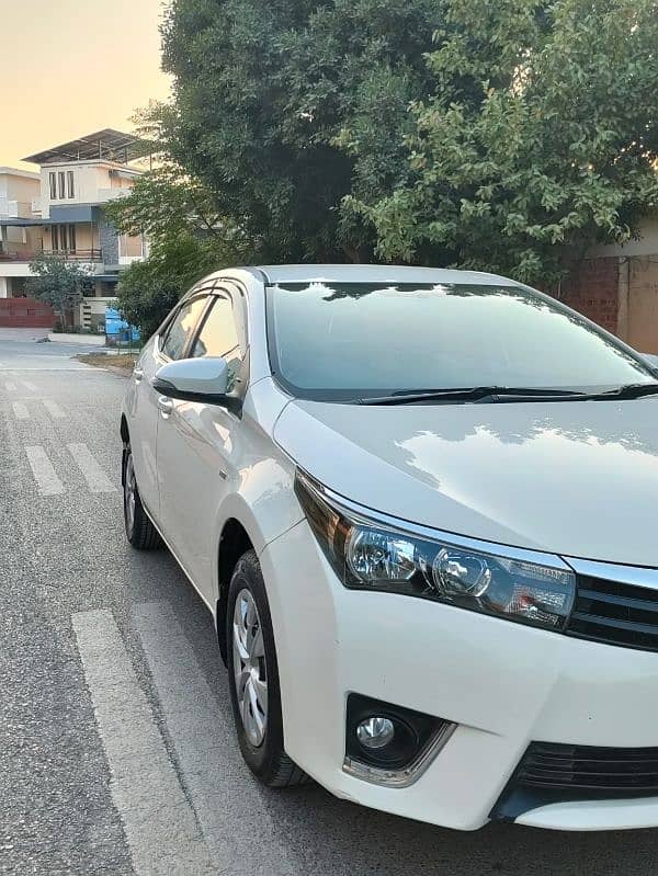 Toyota Corolla GLI 1.3 Automatic. 2015. Total Genuine. 4