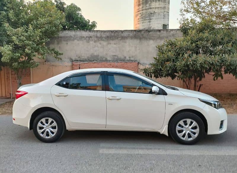 Toyota Corolla GLI 1.3 Automatic. 2015. Total Genuine. 5