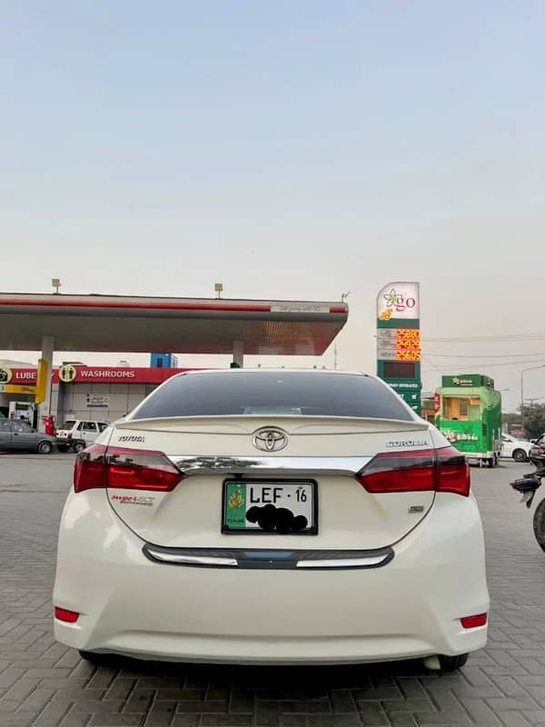 Toyota Corolla GLI 2016 automatic 1