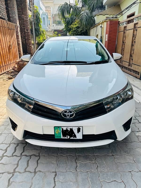 Toyota Corolla Altis 2017 3