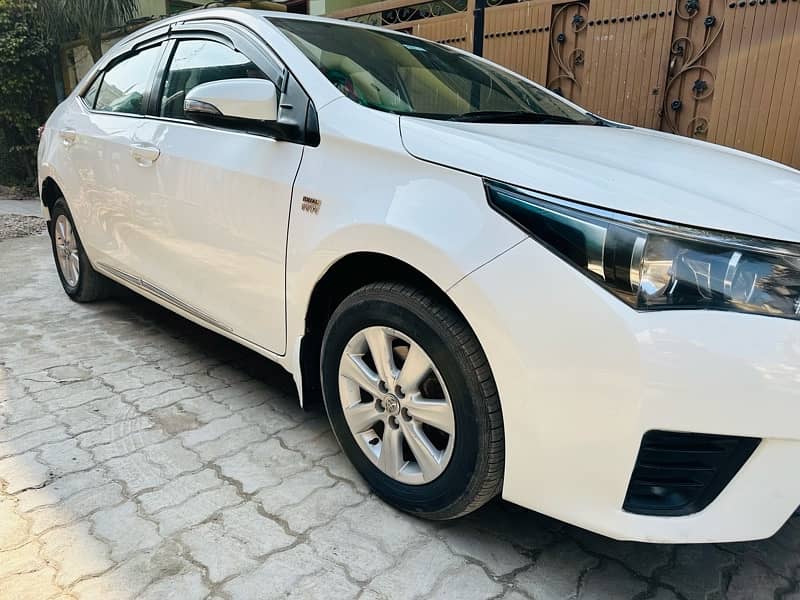 Toyota Corolla Altis 2017 12