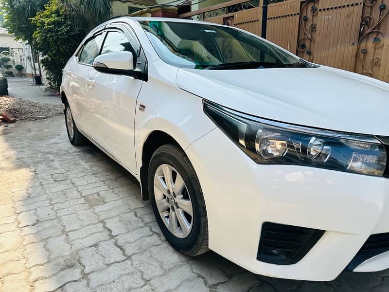 Toyota Corolla Altis 2017 13