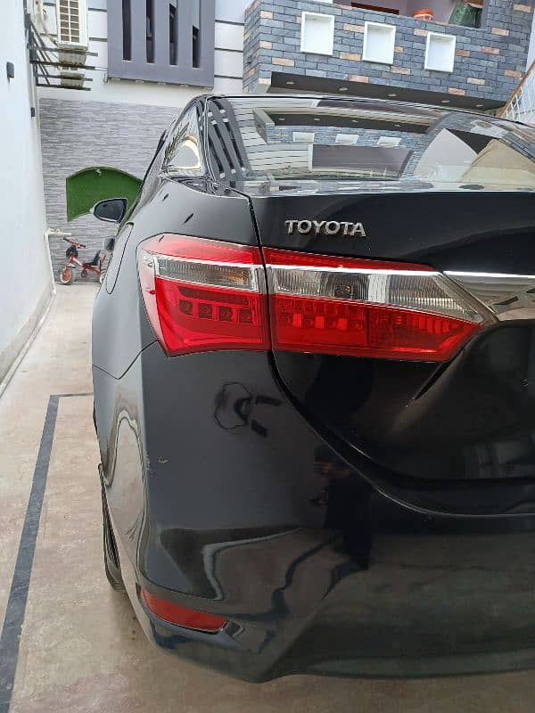 Toyota Corolla GLI 2015 B2B geniune Condition 7