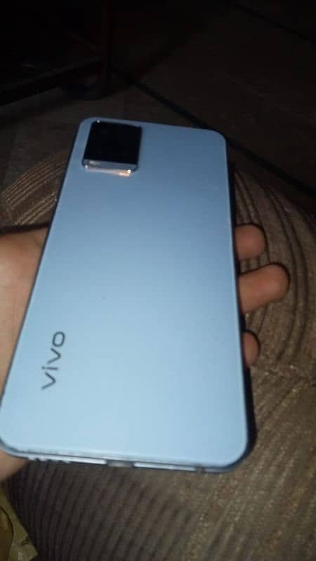 Vivo y33s only Phone 8