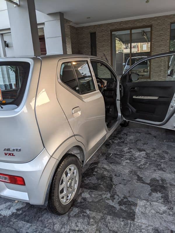 Suzuki Alto 2023 4