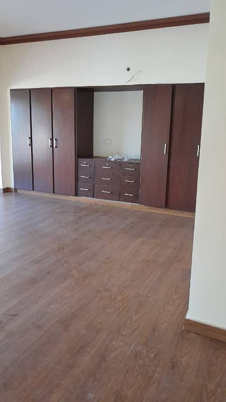 Sea view apartment For Rent Ground Floor G F 2 8