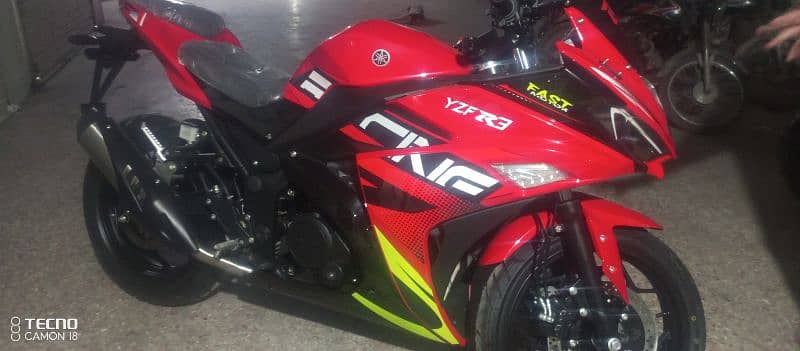 Yamaha yzr R3 heavy bike 0