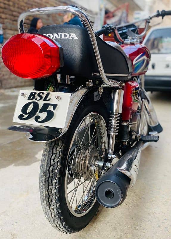 Honda 125 for sale 8