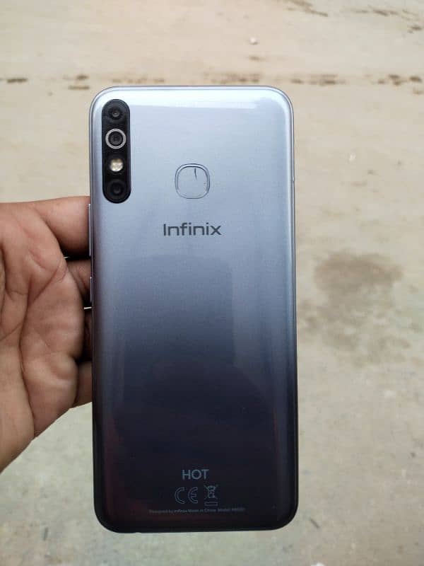 urgent sale infinix hot 8 4gb 64gb all ok only phone 0