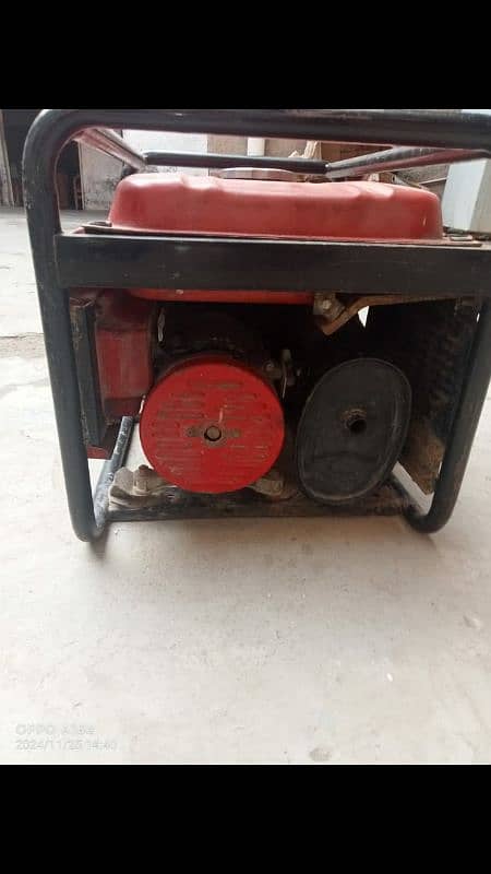 Generator old model best condition 100% working 4