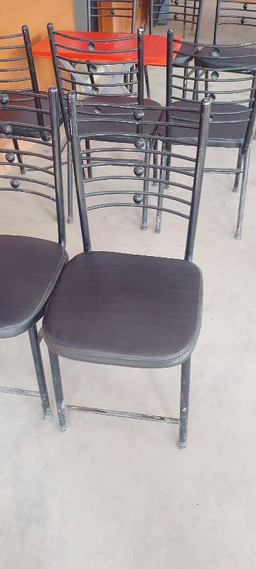 chairs 0