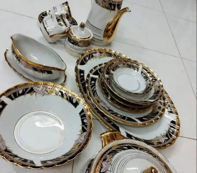 4 different dinner set brand new untouch available now 14