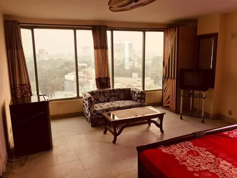 1 Bed Luxury Apartment Available For Sale In Main Boulevard Gulberg, Lahore. 6