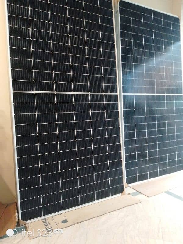 Solar Installation Solar Panel and Solar Inverter120 2