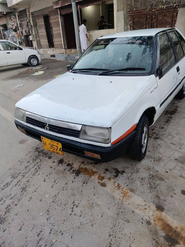 Mitsubishi Lancer 1985 13