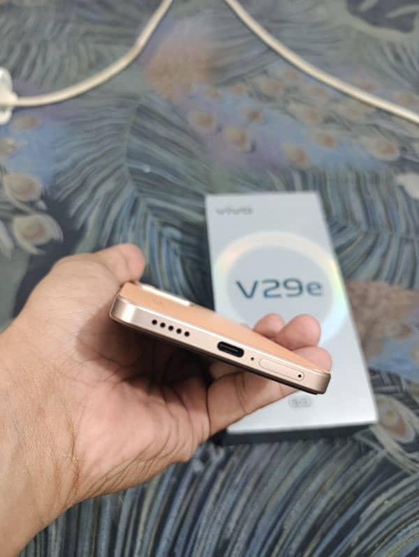 Vivo V29e    8/256 PTA Approved 3