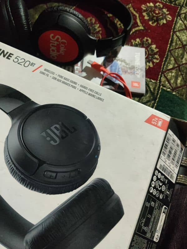 JBL Tune 520BT Wireless On-Ear Headphones With Pure Bass Sound 1