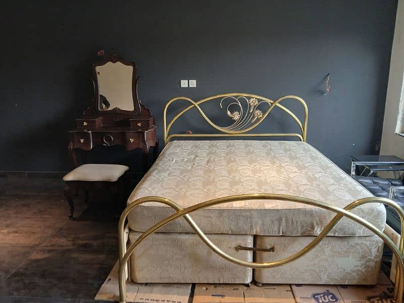 Brass bed imported England company 3