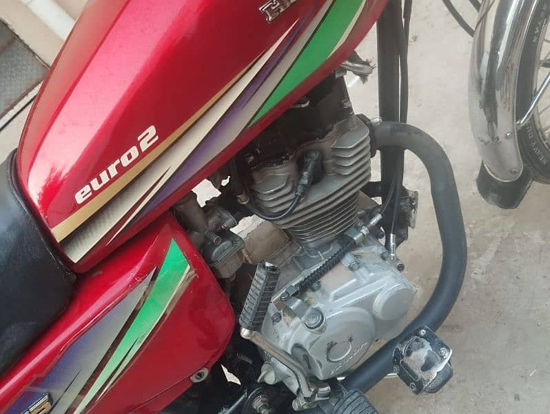 Honda 125 2013 Model. Rawalpindi nmbr men 2