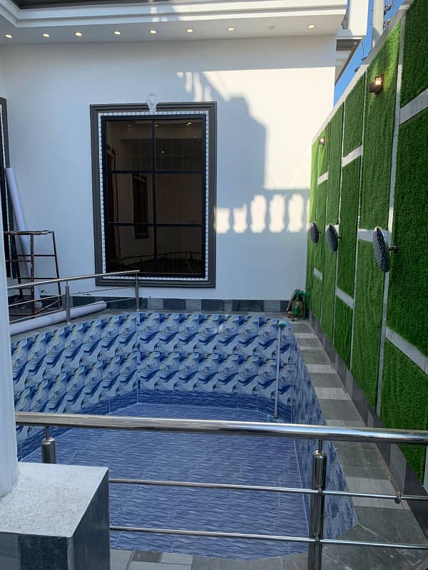 CHEAP 8 MARLA DOUBLE STOREY HOUSE FOR SALE IN GULBERG CITY SGD 12