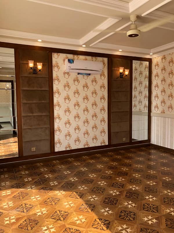 1 Kanal Luxury Spanish Design Slightly Used House For Sale In DHA Phase 5 Lahore. Prime Location Near To Park / Jalal Sons 3