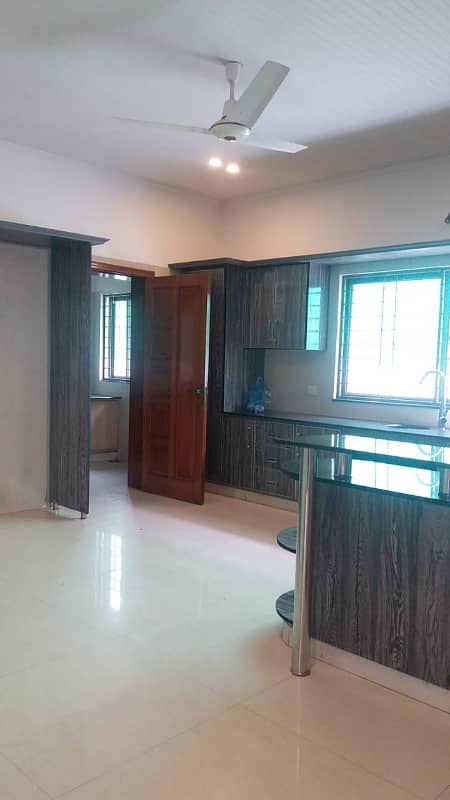 1 Kanal Luxury Spanish Design Slightly Used House For Sale In DHA Phase 5 Lahore. Prime Location Near To Park / Jalal Sons 36