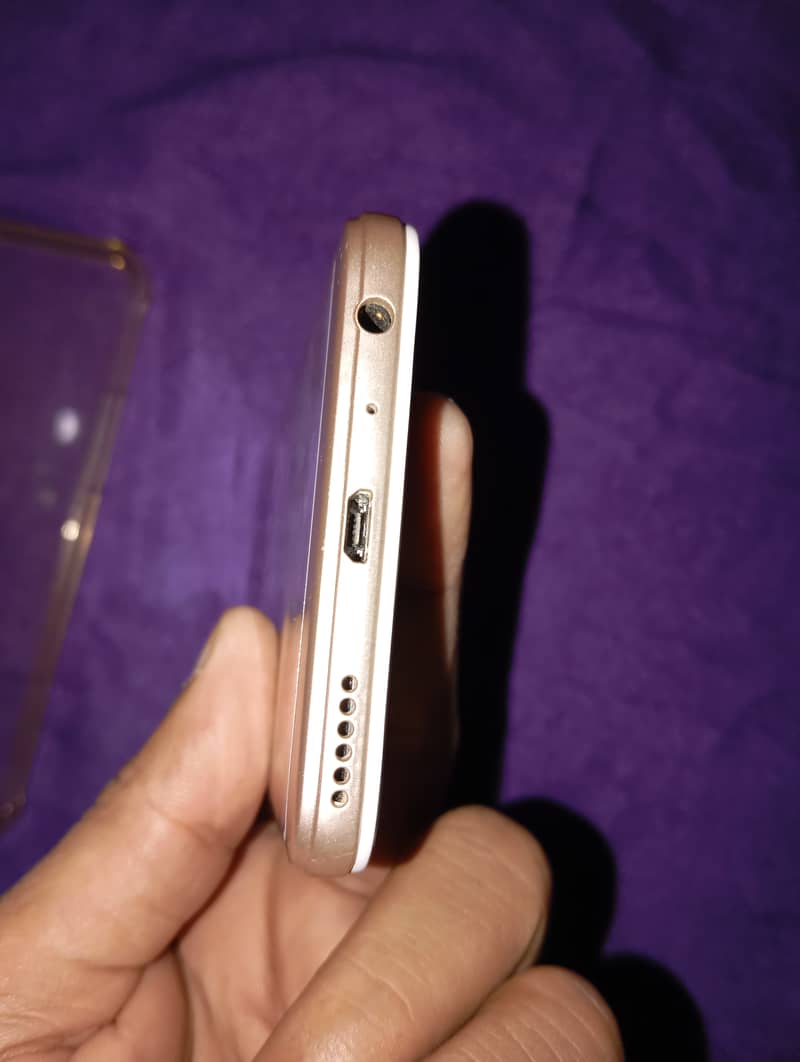 Gently used Oppo A57 for sale. 2