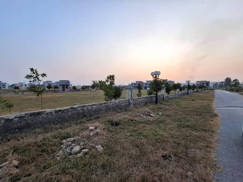 Plot For Sale in CBR Phase 1 Executive Block 5