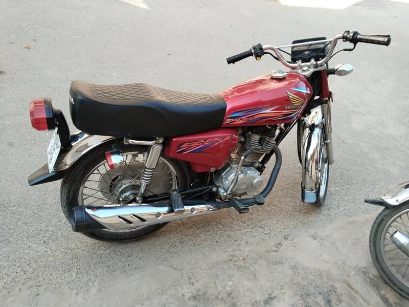 Honda CG 125 Urgent For Sale | Model 2018 | Total Geniune 4