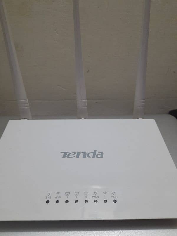 Tenda Triple Antentta New Router 0