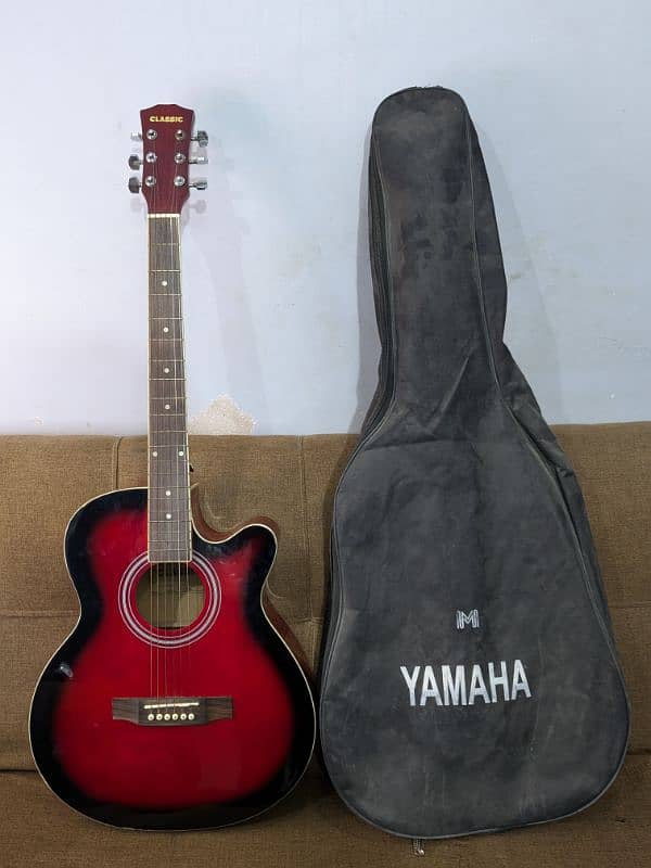 brand new acoustic guitar only few days use 0