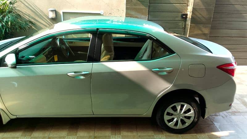 Toyota Corolla GLI 2017 auto 1.3 0