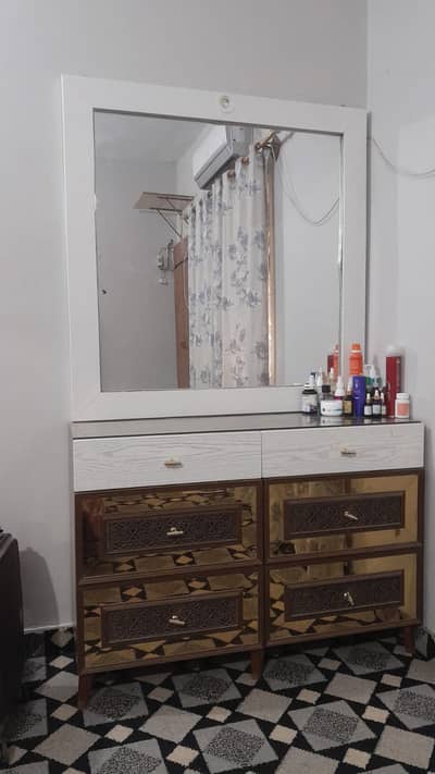 Complete Bedroom Set - Bed, Dressing Table, & Wardrobes
