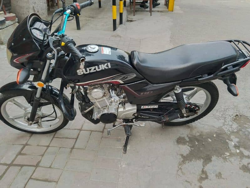 Suzuki GD 110s 5