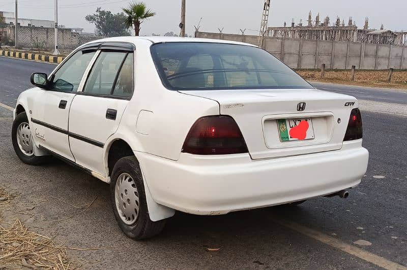 Honda Civic EXi 2001. family use car 8